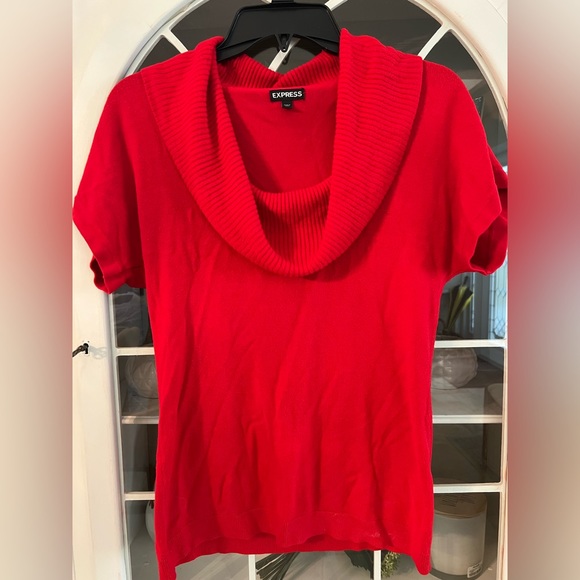 Express Sweater - Picture 2 of 3